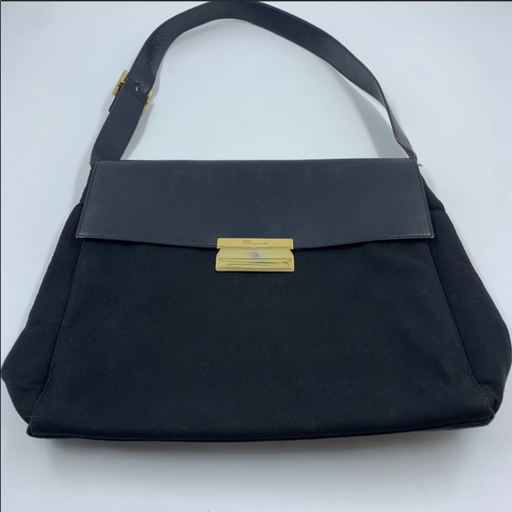 Salvatore Ferrtagamo purse handbag shoulder bag